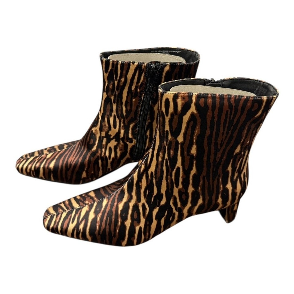 Katy Perry The Wanderering Bootie - Liger Satin Print 7.5 (NIB) - Picture 4 of 10
